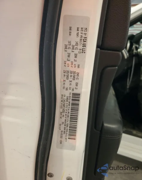 2015 Jeep Grand Cherokee Laredo from USA, damaged, VIN 1C4RJFAG0FC142553